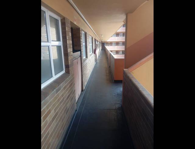 2 BEDROOM APARTMENT FOR SALE IN SOUTH BEACH